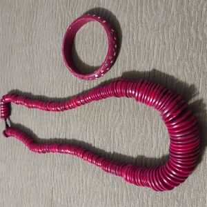 Red beaded necklace and bracelet